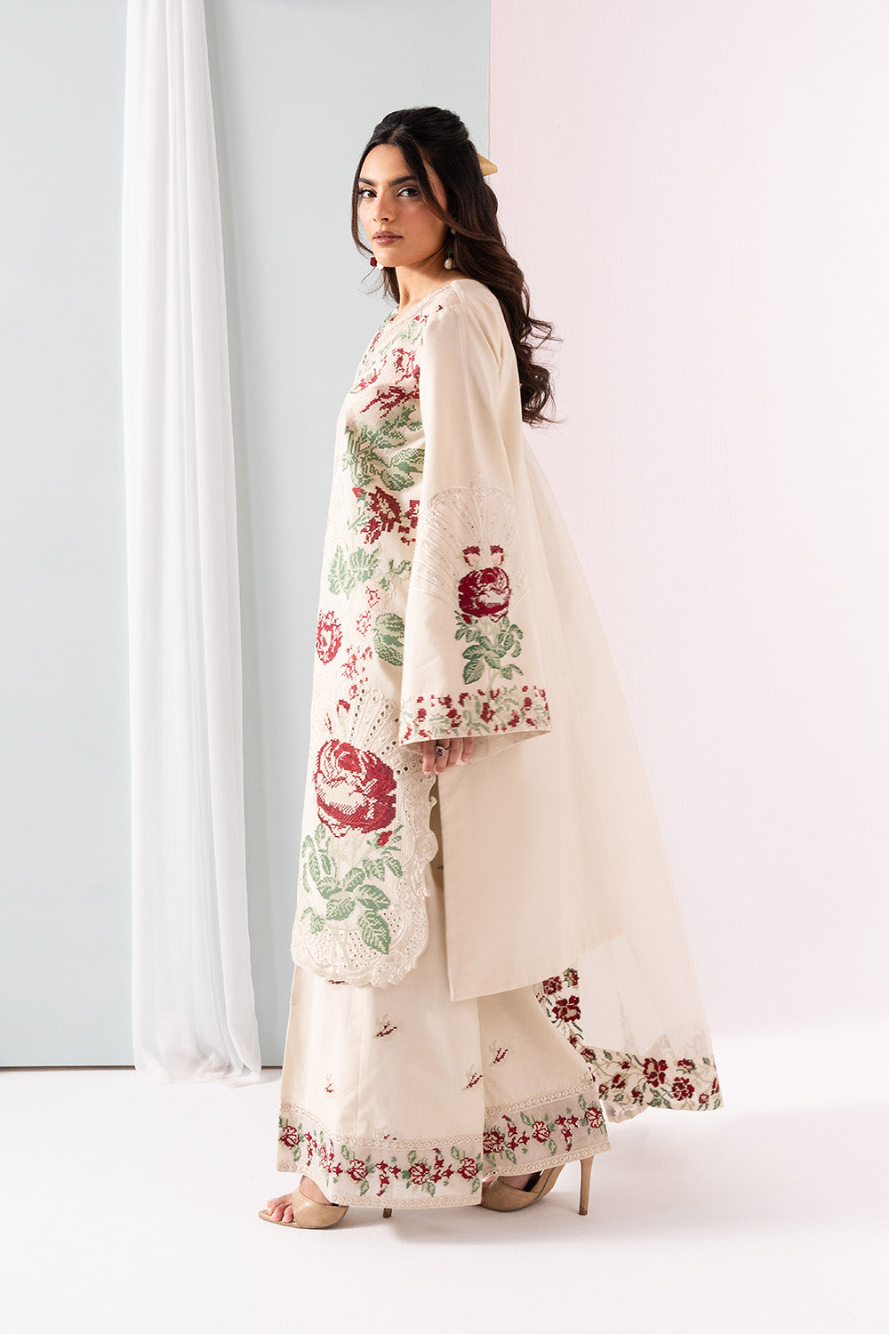 Maryum N Maria | Zuhur 25 | JULIA