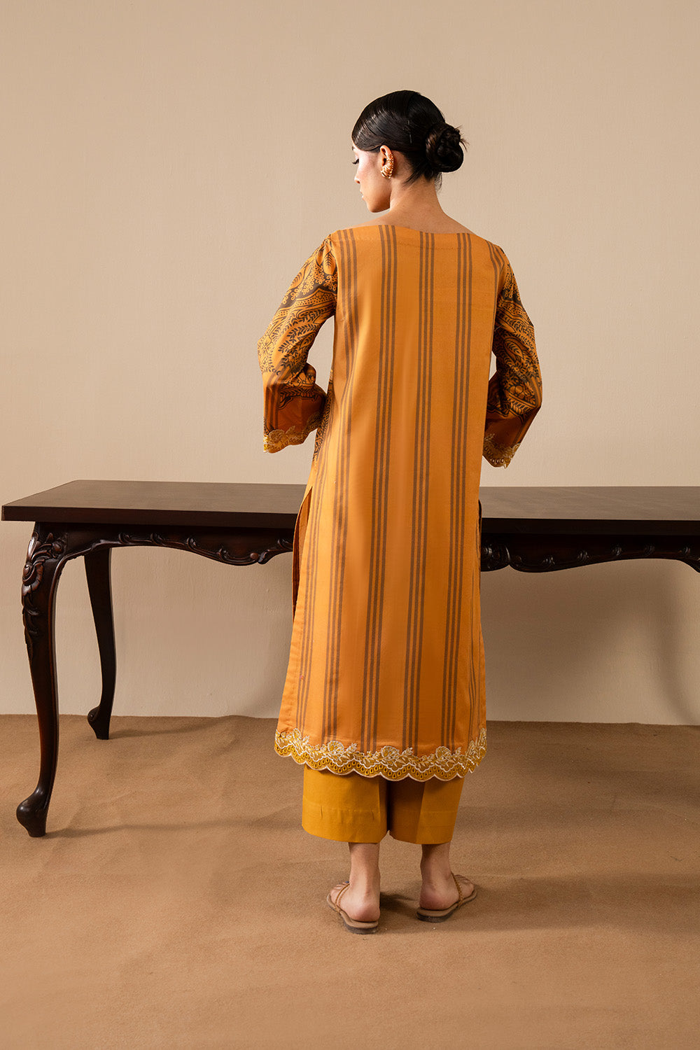 Maryum N Maria | Floren Lawn | IRIS