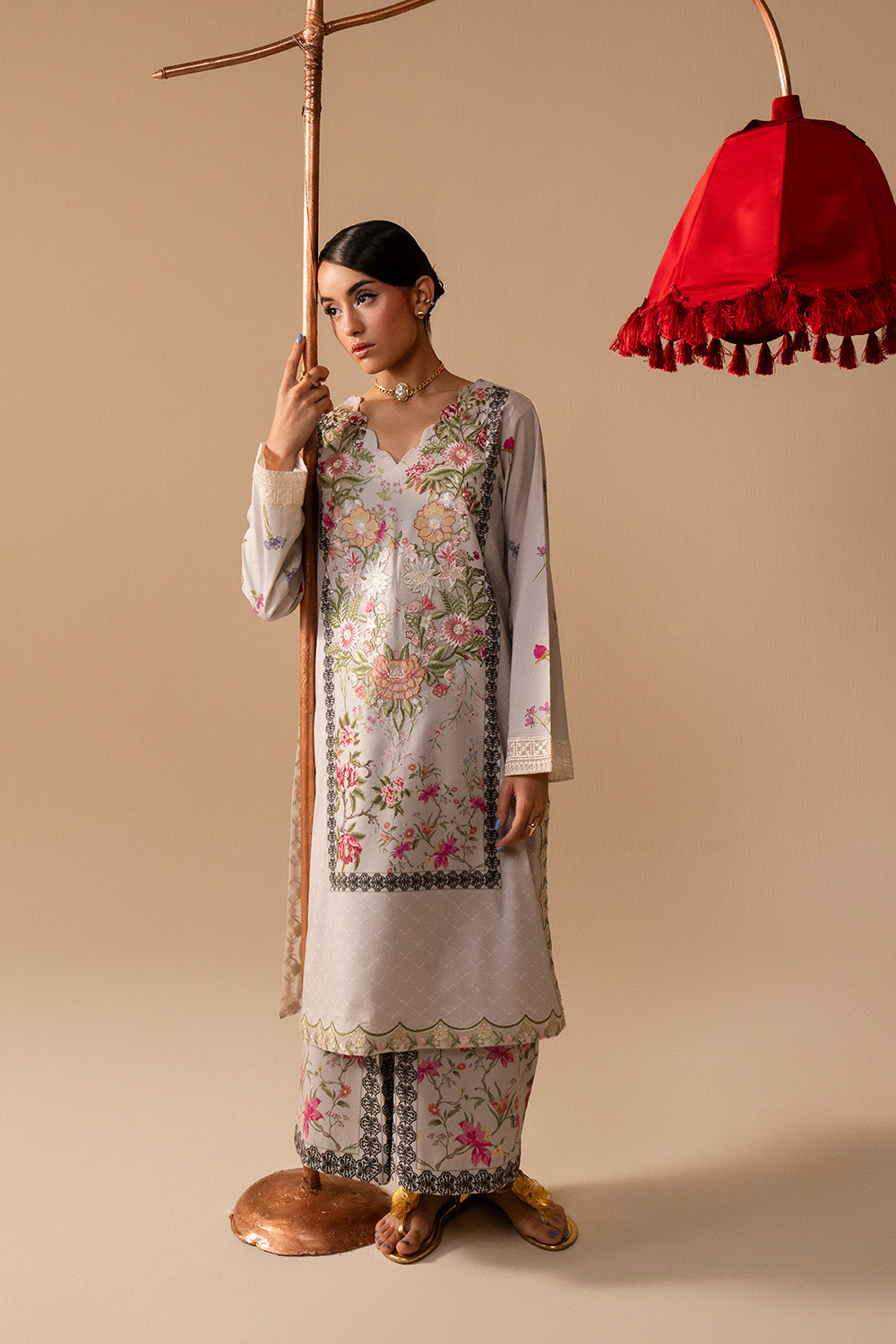 Maryum N Maria | Floren Lawn | DAISY