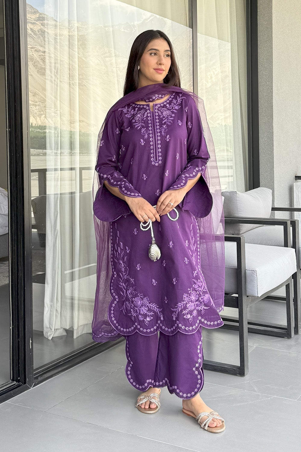 Maryum N Maria | Vasl Pret | YURA - MSS5714