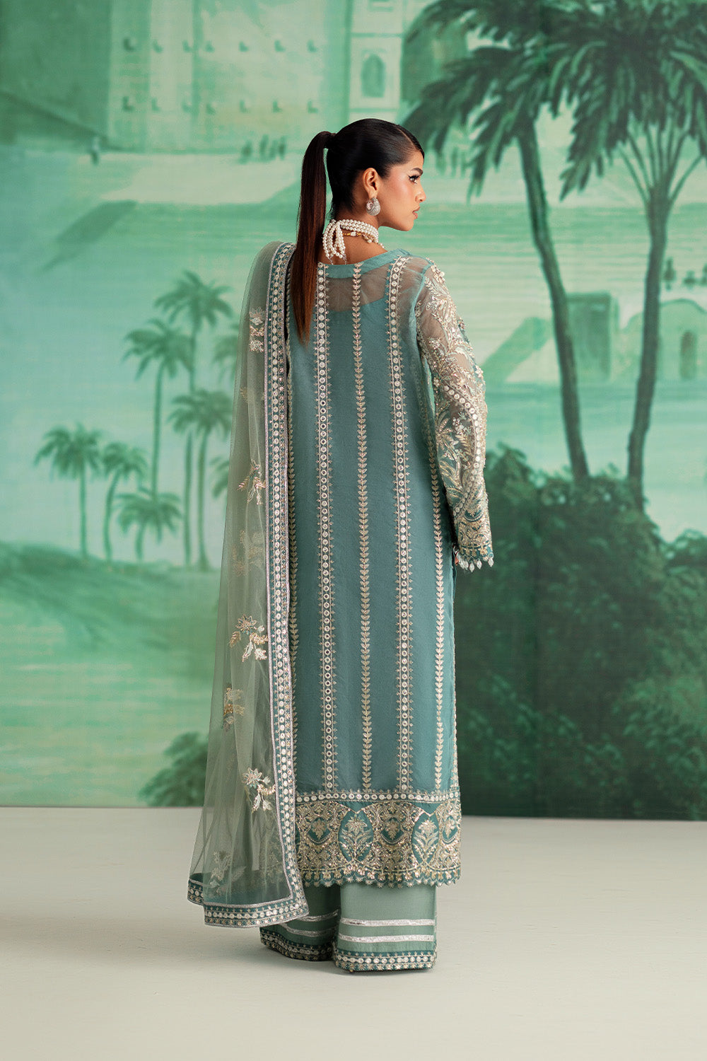 Maryum N Maria | Mushal Formals | GENEVIÃÂÃÂVE - MSU5545