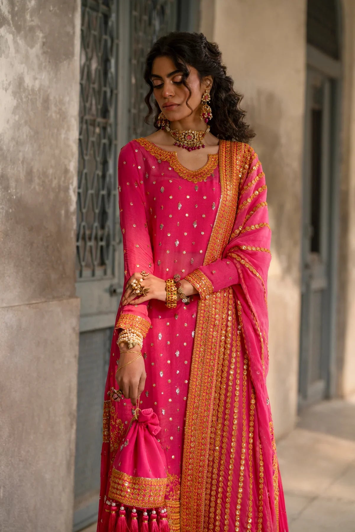 Erum Khan | Mannat Formals | Rangoli
