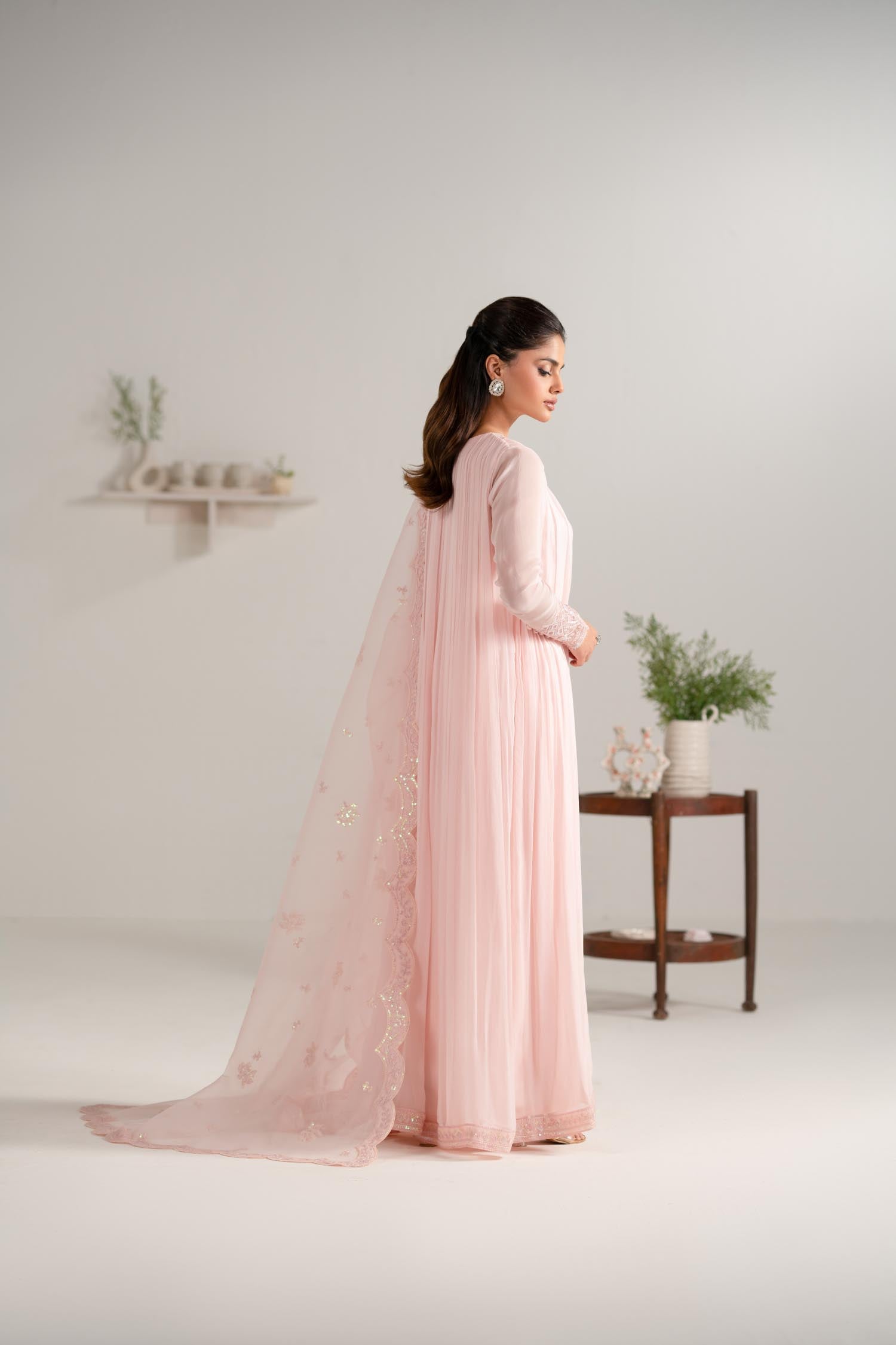 Akbar Aslam | Formal Pret | Jenaan