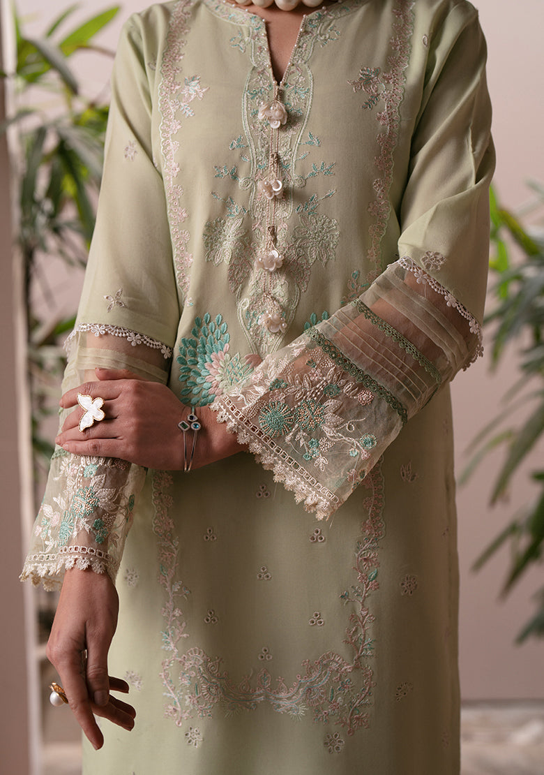 Lala | Veranda Swiss Lawn | Safa