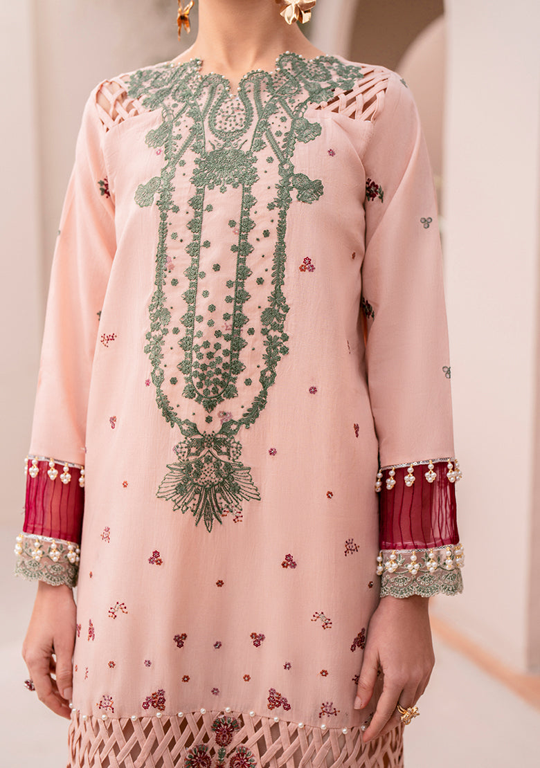 Lala | Veranda Swiss Lawn | Raha