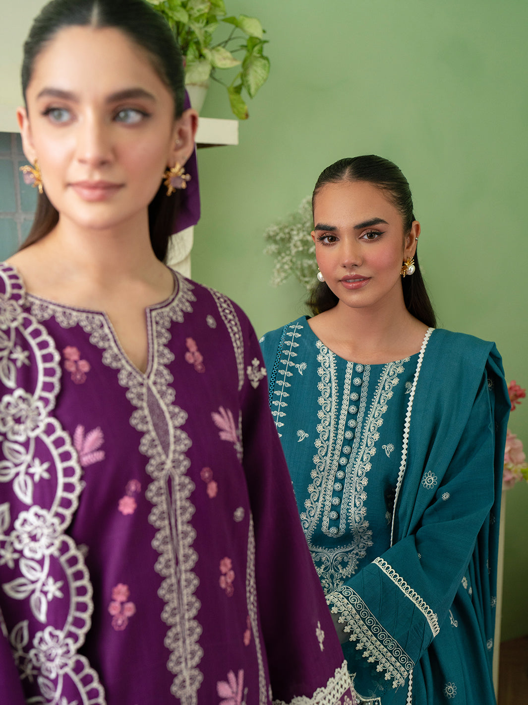 Mahnur | Leila Winter 24 | Rhea