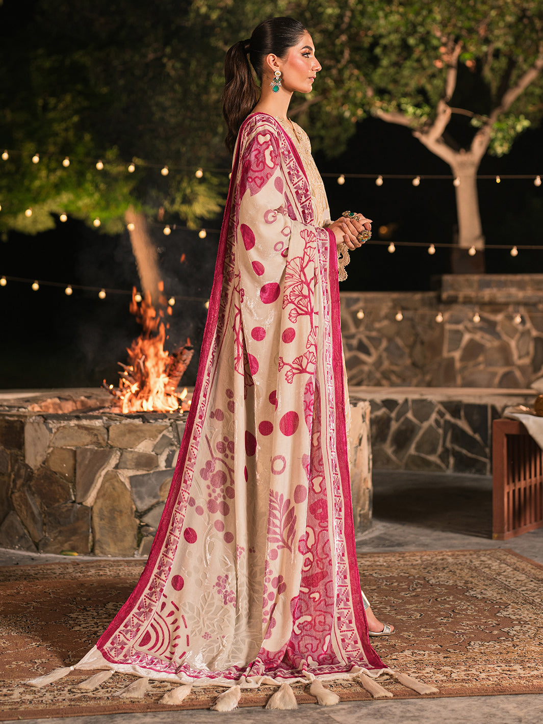 Mahnur | Nazakat Luxury Winter | VELIS - Official Mahnur - Agha Fabrics UK