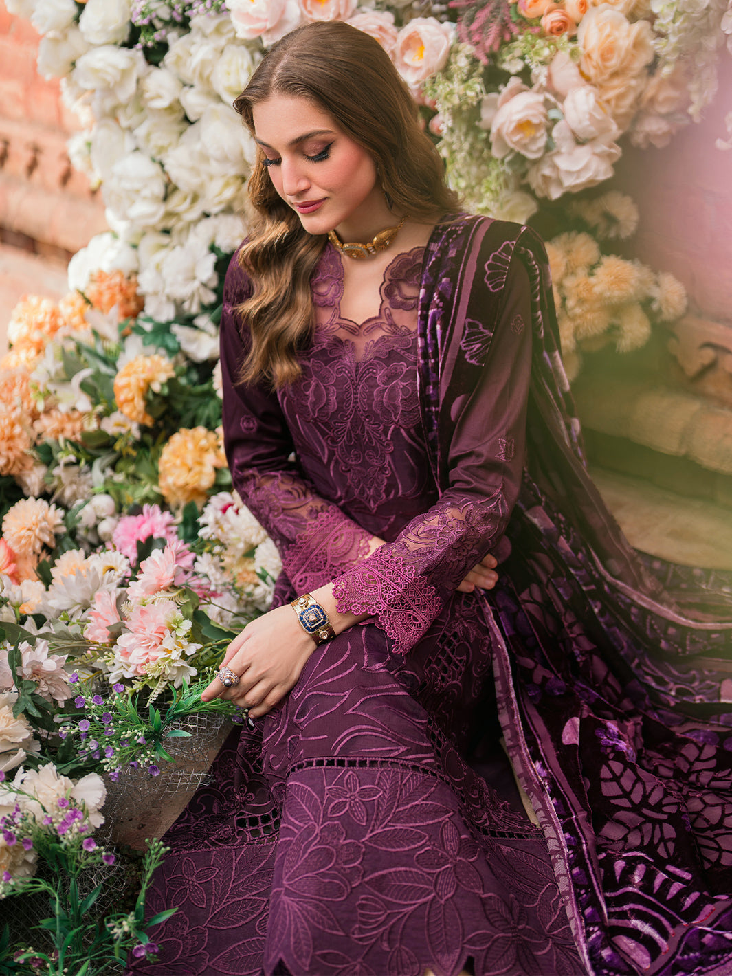 Mahnur | Nazakat Luxury Winter | ZARAE - Official Mahnur - Agha Fabrics UK