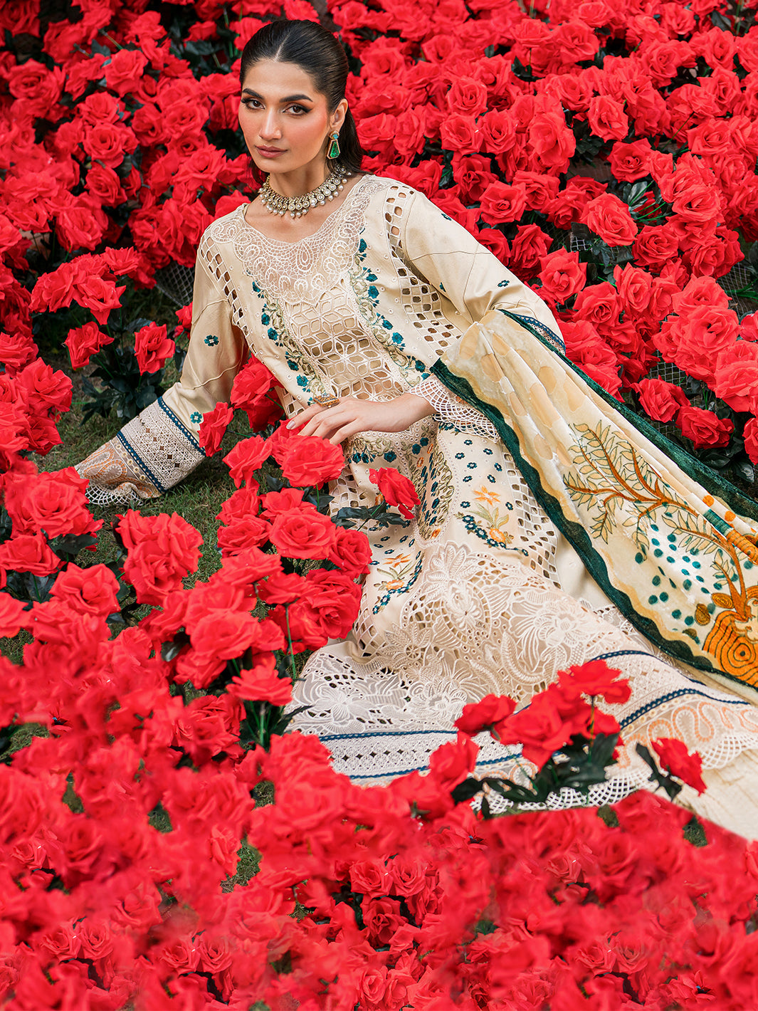 Mahnur | Nazakat Luxury Winter | ZEYA - Official Mahnur - Agha Fabrics UK