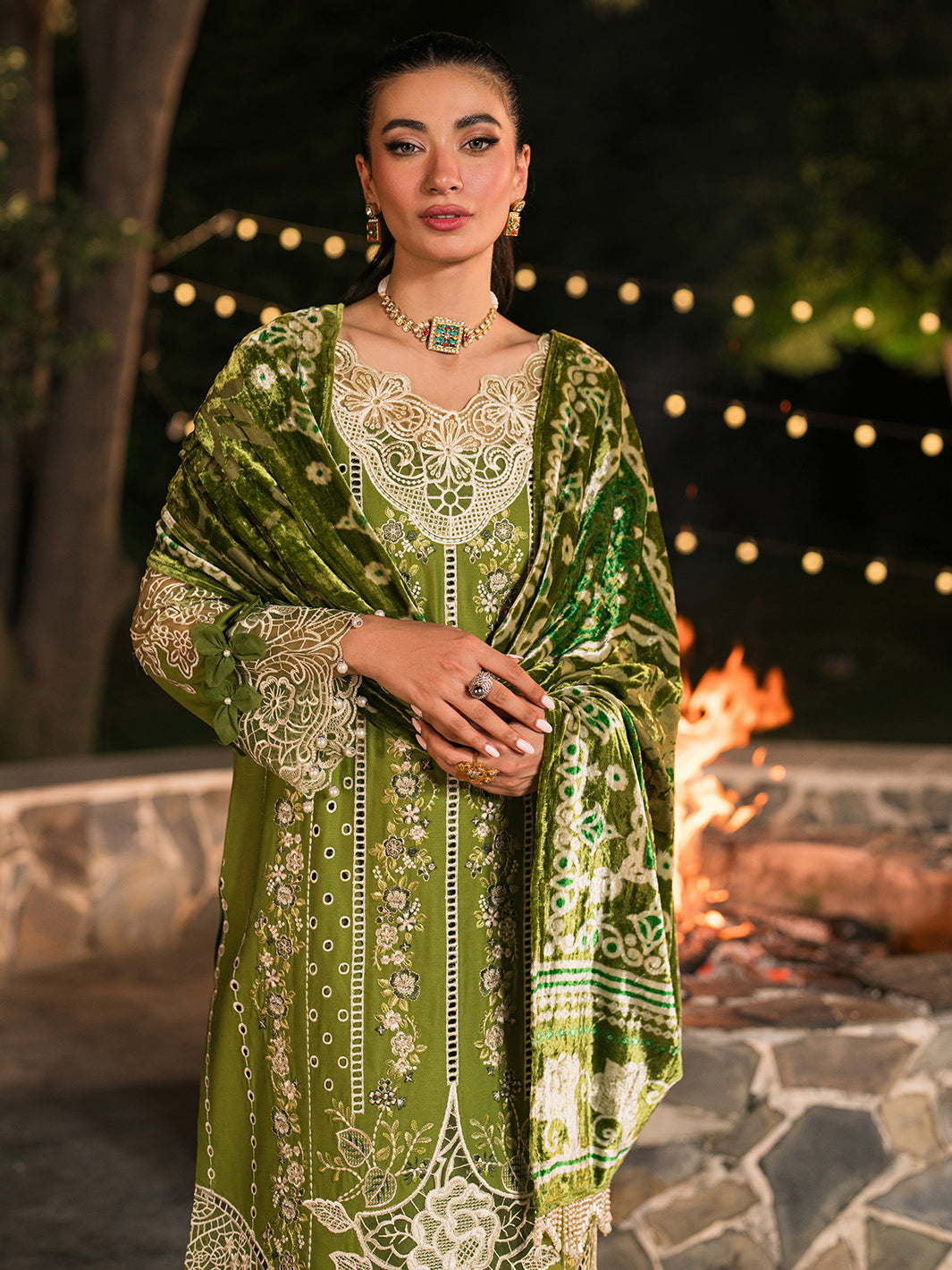 Mahnur | Nazakat Luxury Winter | ARYA - Official Mahnur - Agha Fabrics UK