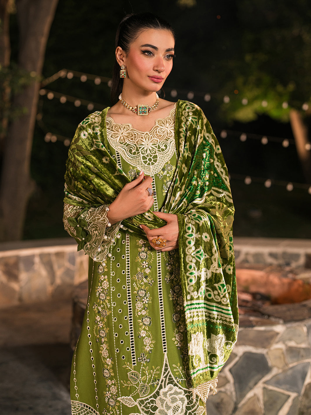 Mahnur | Nazakat Luxury Winter | ARYA - Official Mahnur - Agha Fabrics UK
