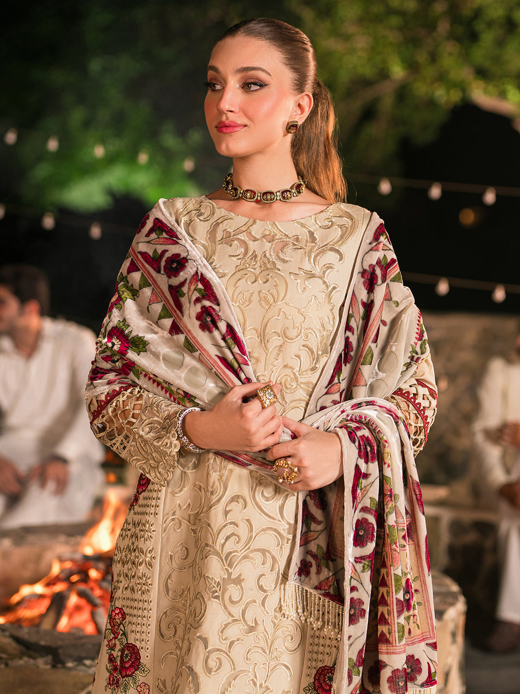 Mahnur | Nazakat Luxury Winter | KIVA - Official Mahgul - Agha Fabrics UK