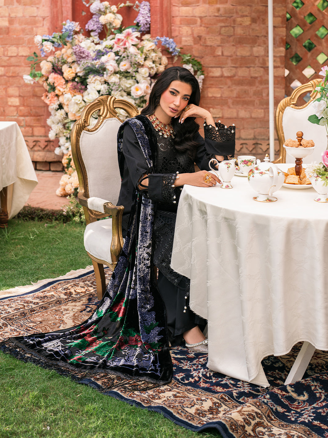 Mahnur | Nazakat Luxury Winter | LUMI - Official Mahnur - Agha Fabrics UK