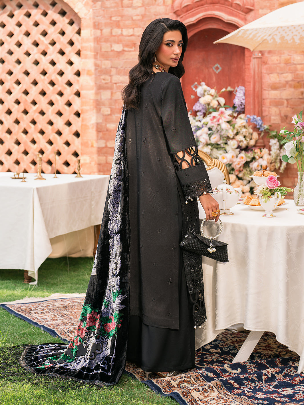 Mahnur | Nazakat Luxury Winter | LUMI - Official Mahnur - Agha Fabrics UK