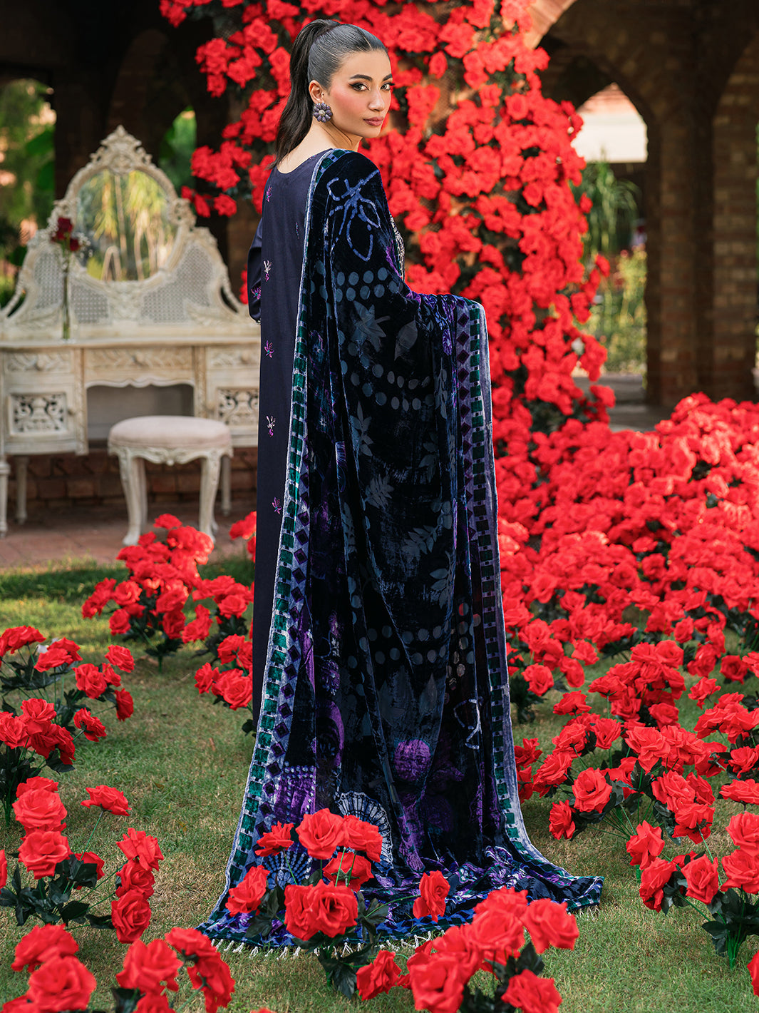 Mahnur | Nazakat Luxury Winter | MIRA - Official Mahnur - Agha Fabrics UK