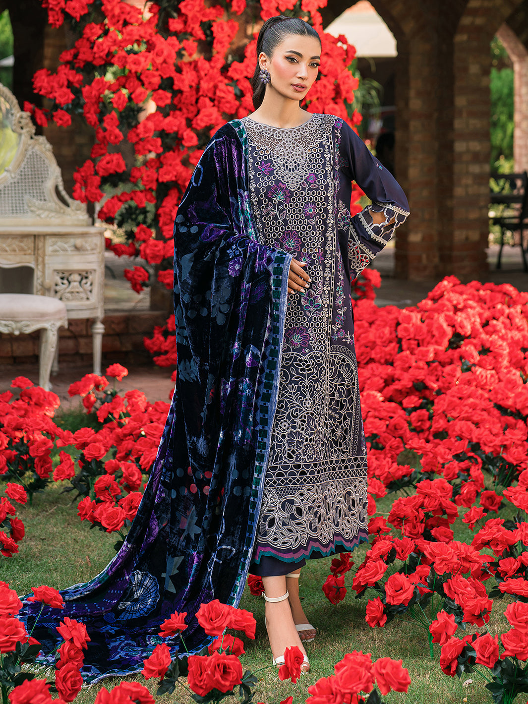 Mahnur | Nazakat Luxury Winter | MIRA - Official Mahnur - Agha Fabrics UK