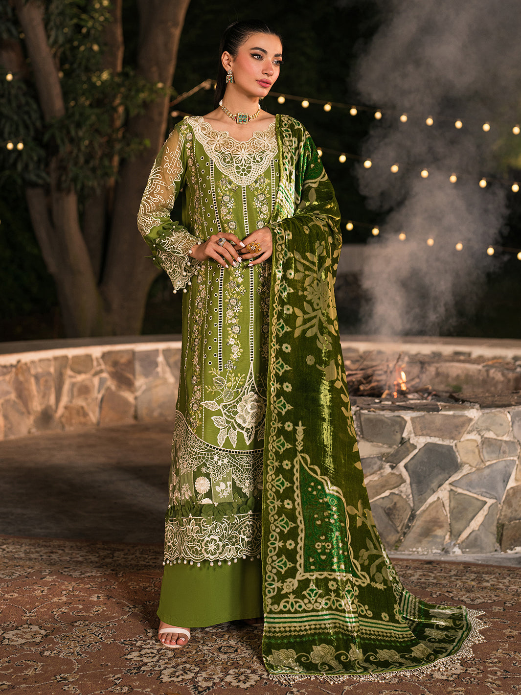 Mahnur | Nazakat Luxury Winter | ARYA - Official Mahnur - Agha Fabrics UK