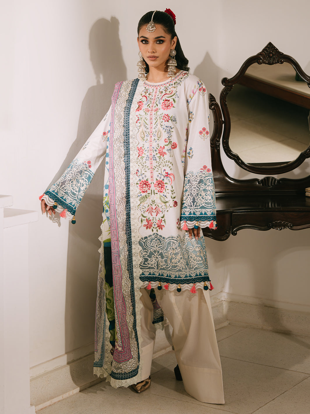 Mahnur | Shanaya Luxury Lawn 25 | Rangrez