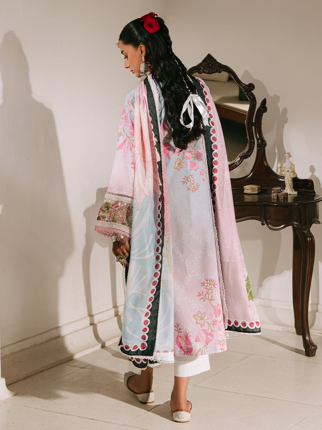 Mahnur | Shanaya Luxury Lawn 25 | Abeer