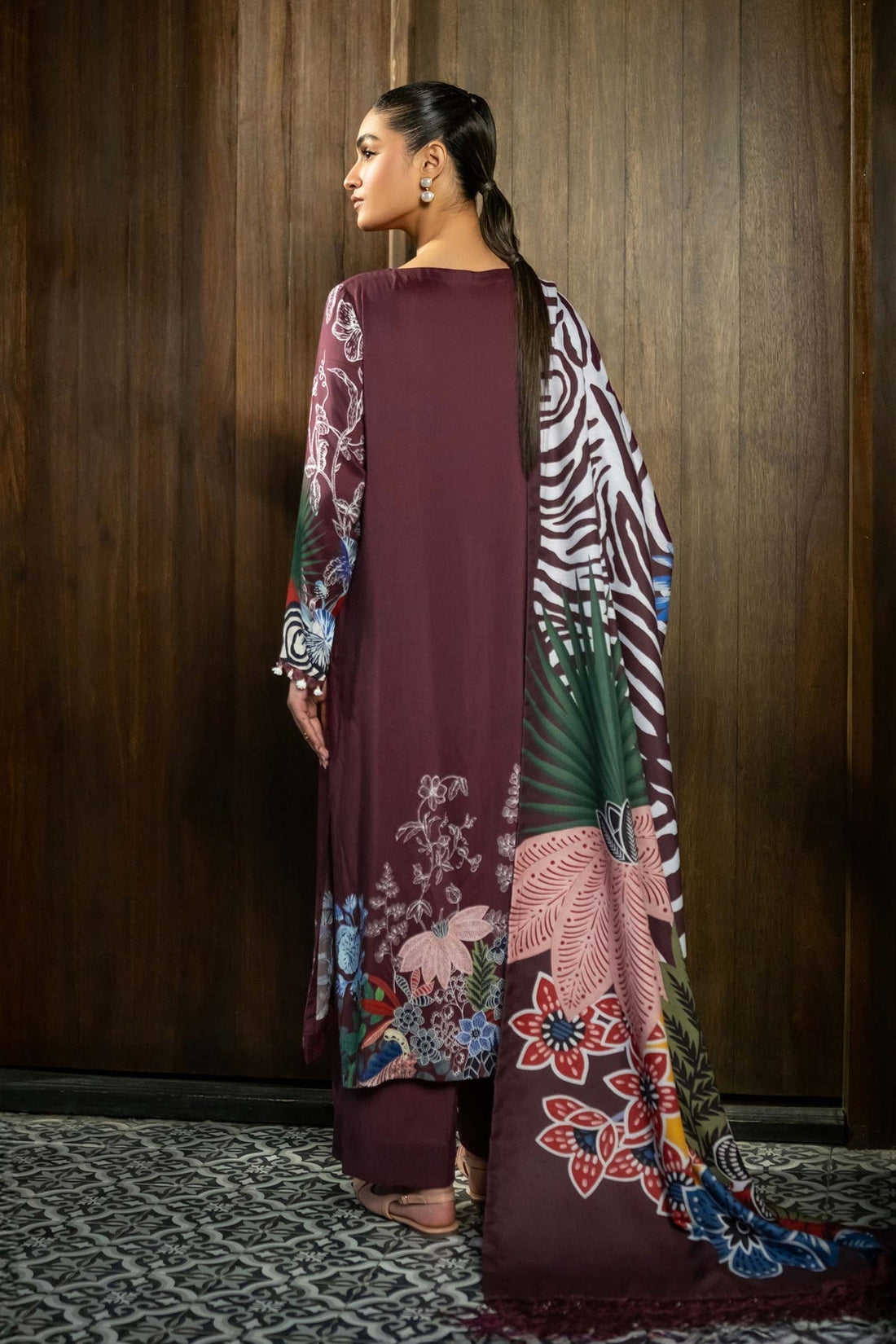 Maria B | Winter Basics 2024 | 512-A
