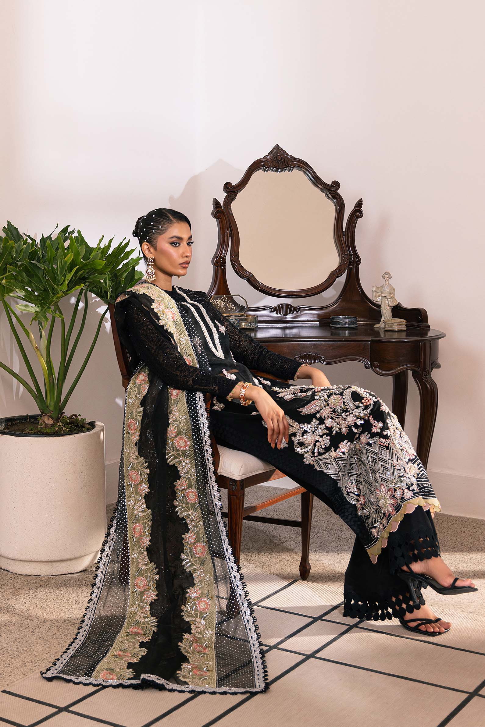 Maryam Hussain | Marwa Luxury Formals 24 | Sitara - Official Maryam Hussain - Agha Fabrics UK