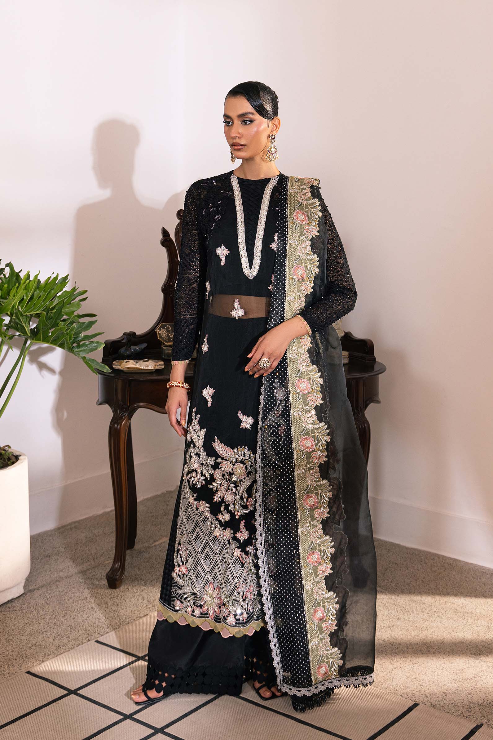 Maryam Hussain | Marwa Luxury Formals 24 | Sitara - Official Maryam Hussain - Agha Fabrics UK