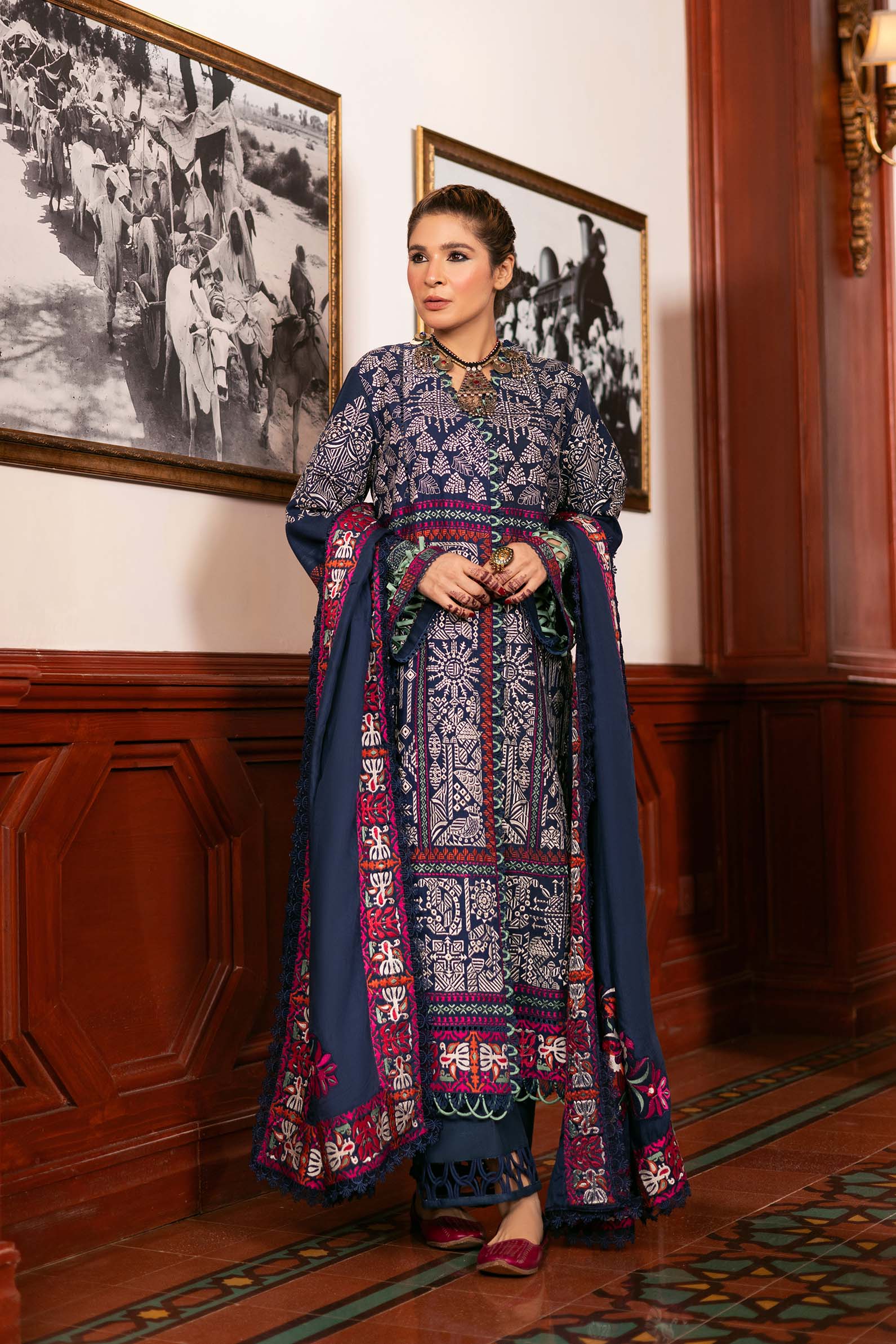 Maryam Hussain | Winter Shawl 2024 | Breeze - Official Maryam Hussain - Agha Fabrics UK