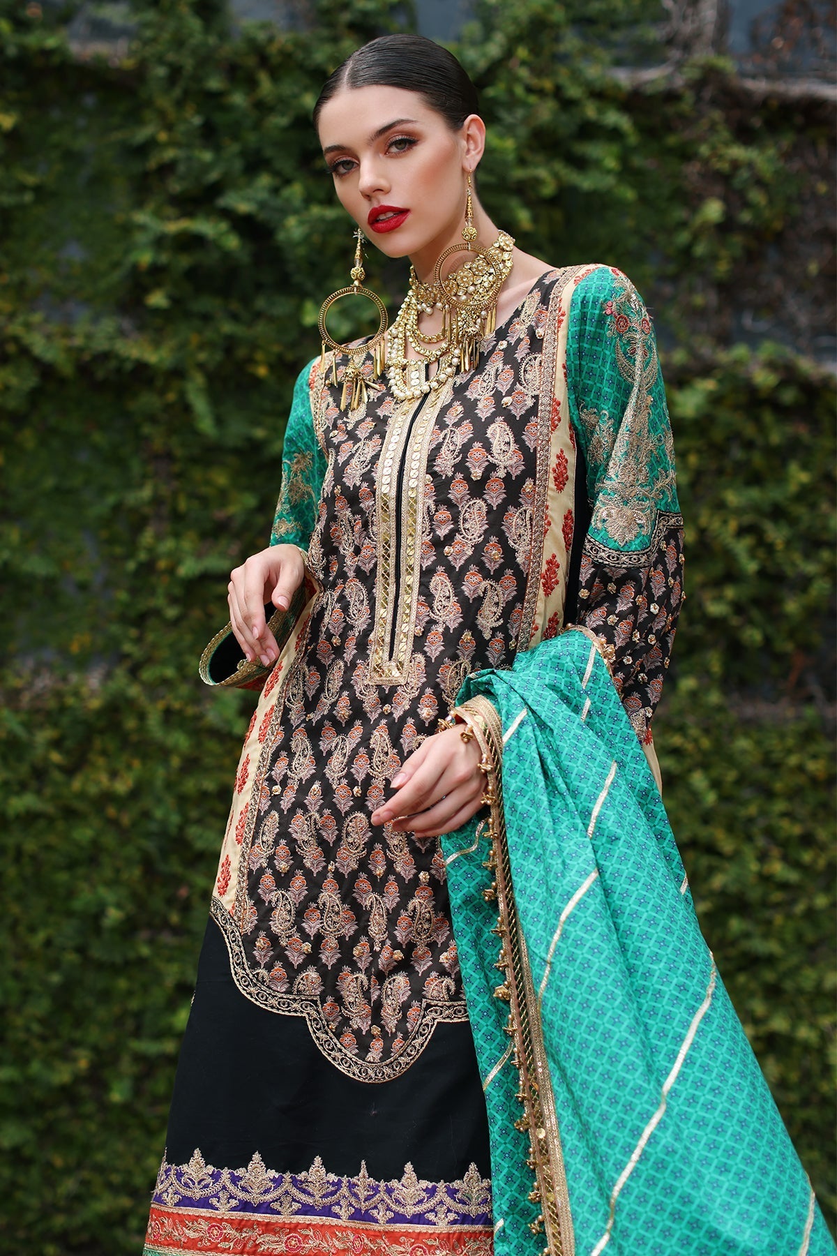 Mina Kashif | Festive Lawn | Zenel