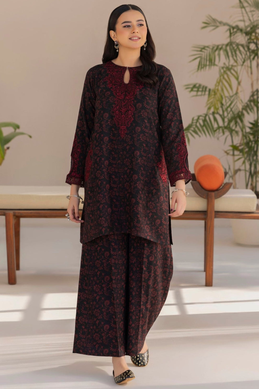 Mohagni | Winter Collection | DZP-04 2PC