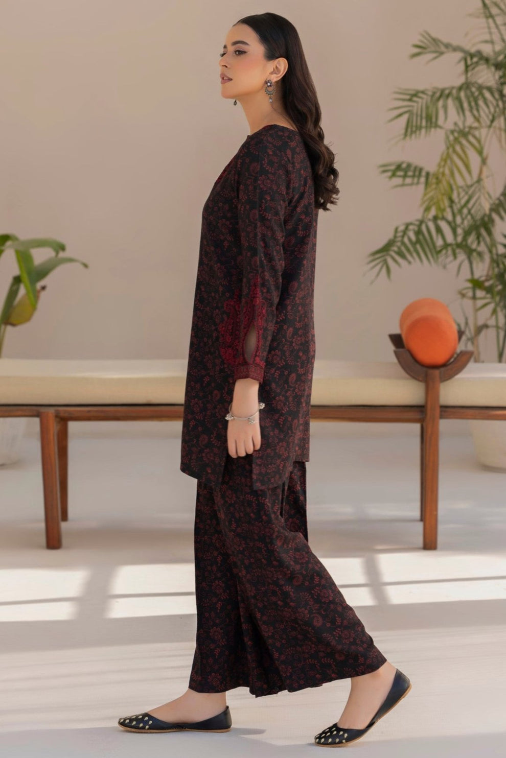 Mohagni | Winter Collection | DZP-04 2PC