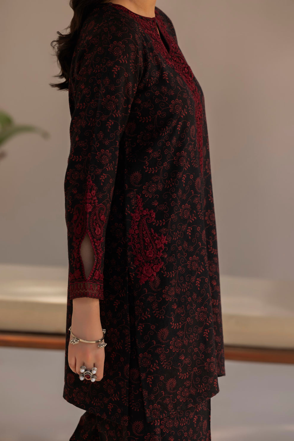 Mohagni | Winter Collection | DZP-04 2PC