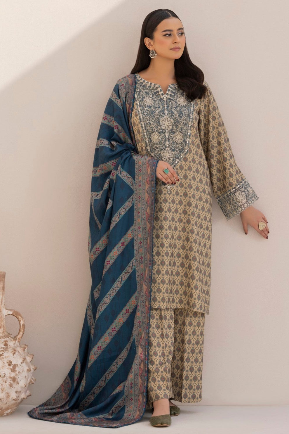Mohagni | Winter Collection | DZP-12 3PC