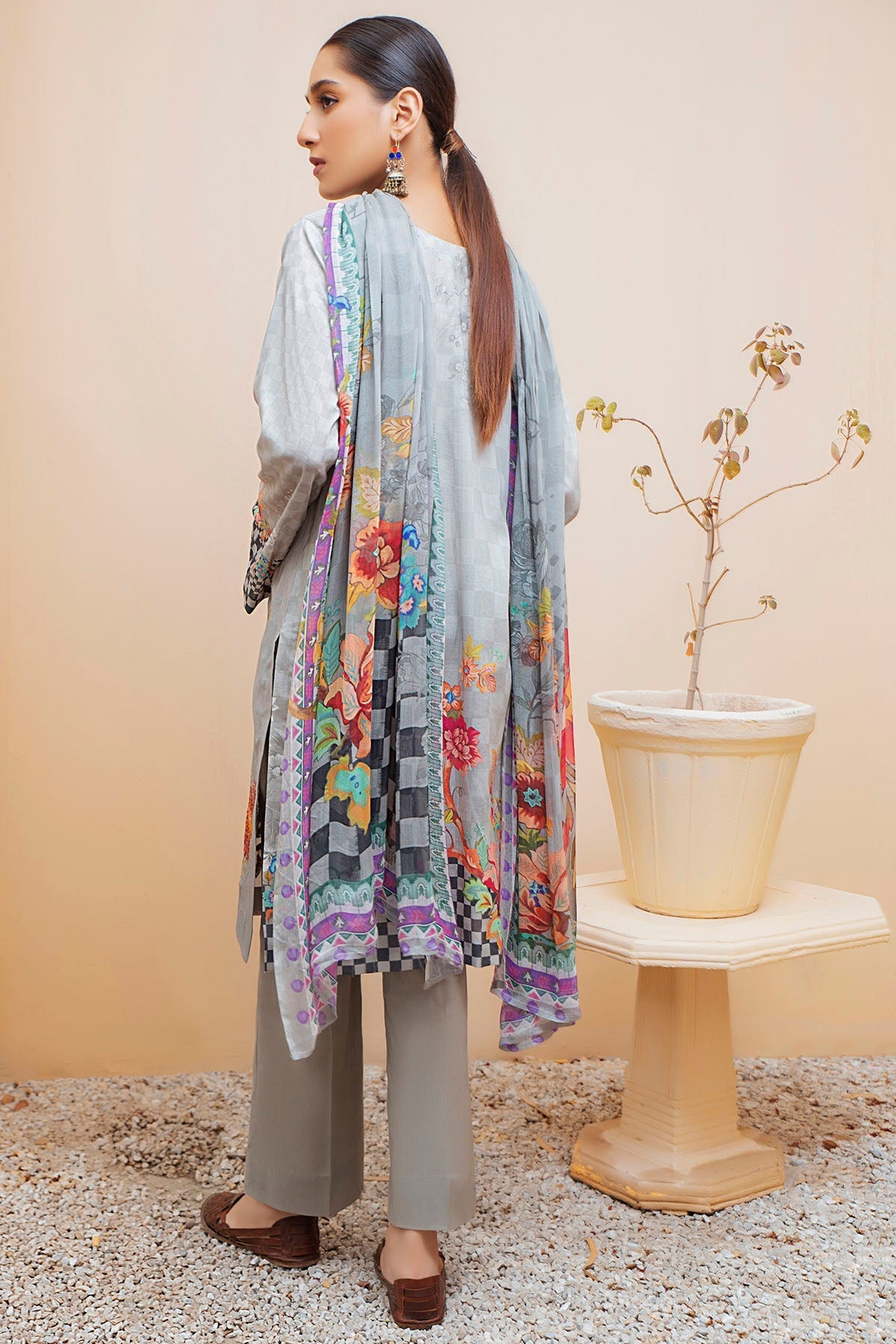 Motifz | Amal Luxury Lawn | 2952