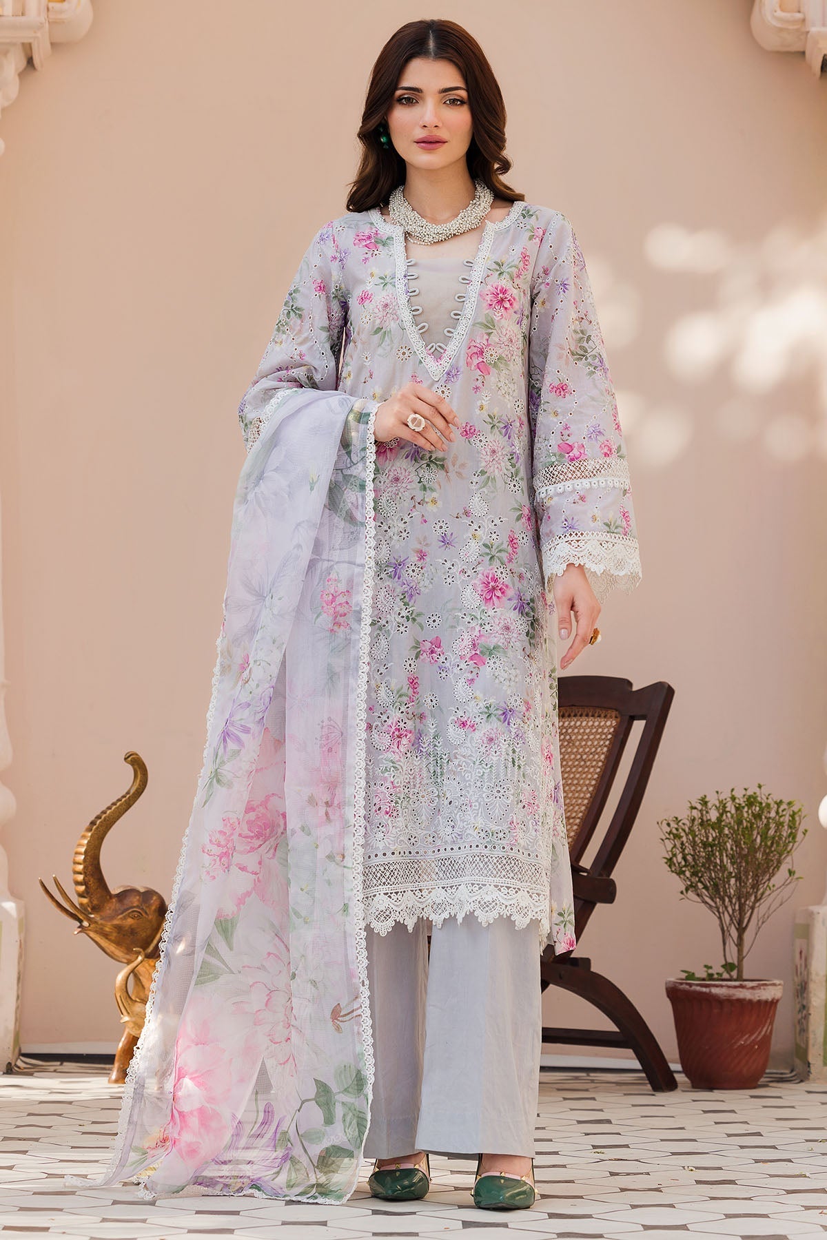 Motifz | Amal Luxury Lawn | 4625