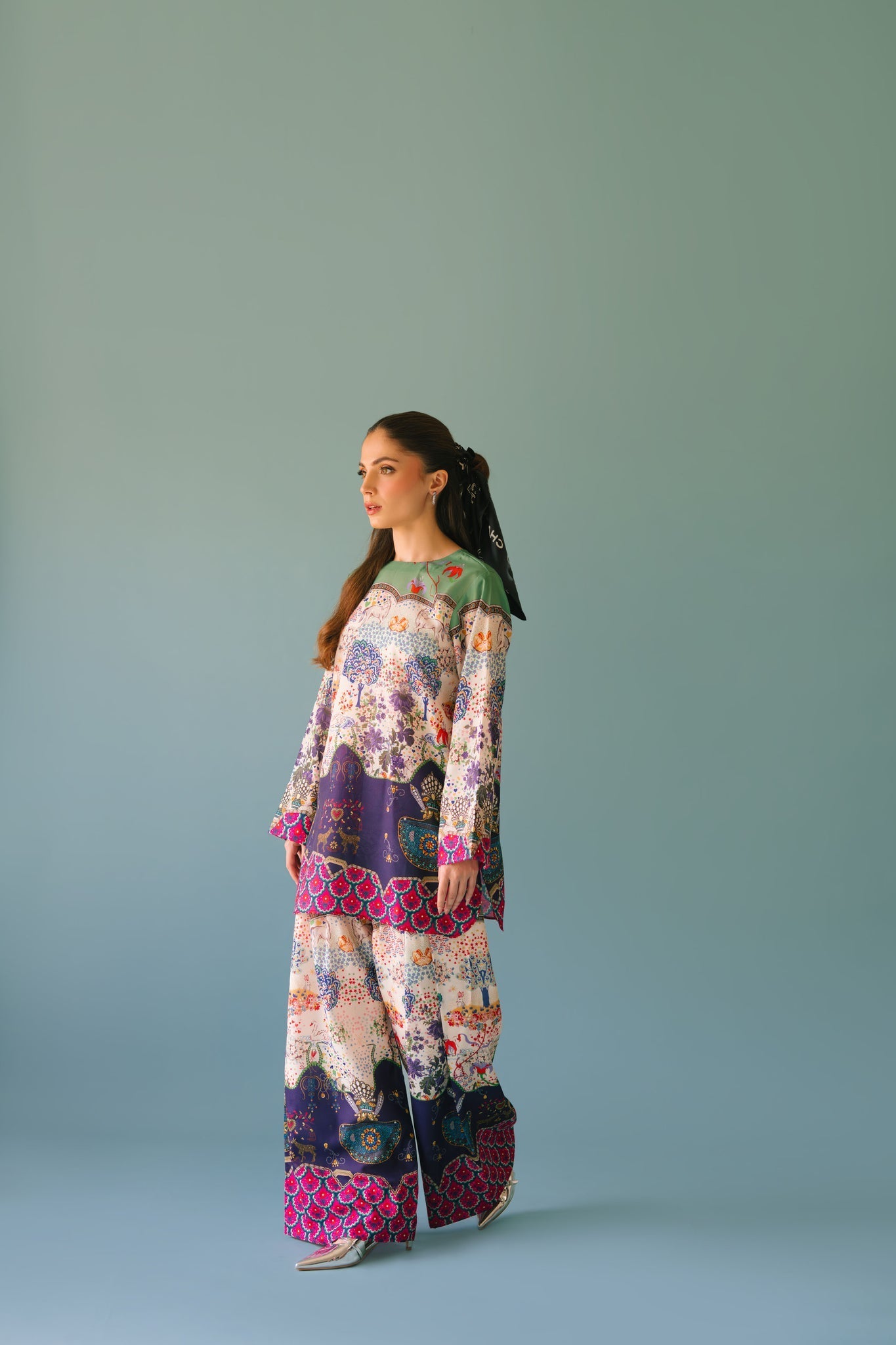 Sammy K | Lawn Pret 25 | Hanging Garden