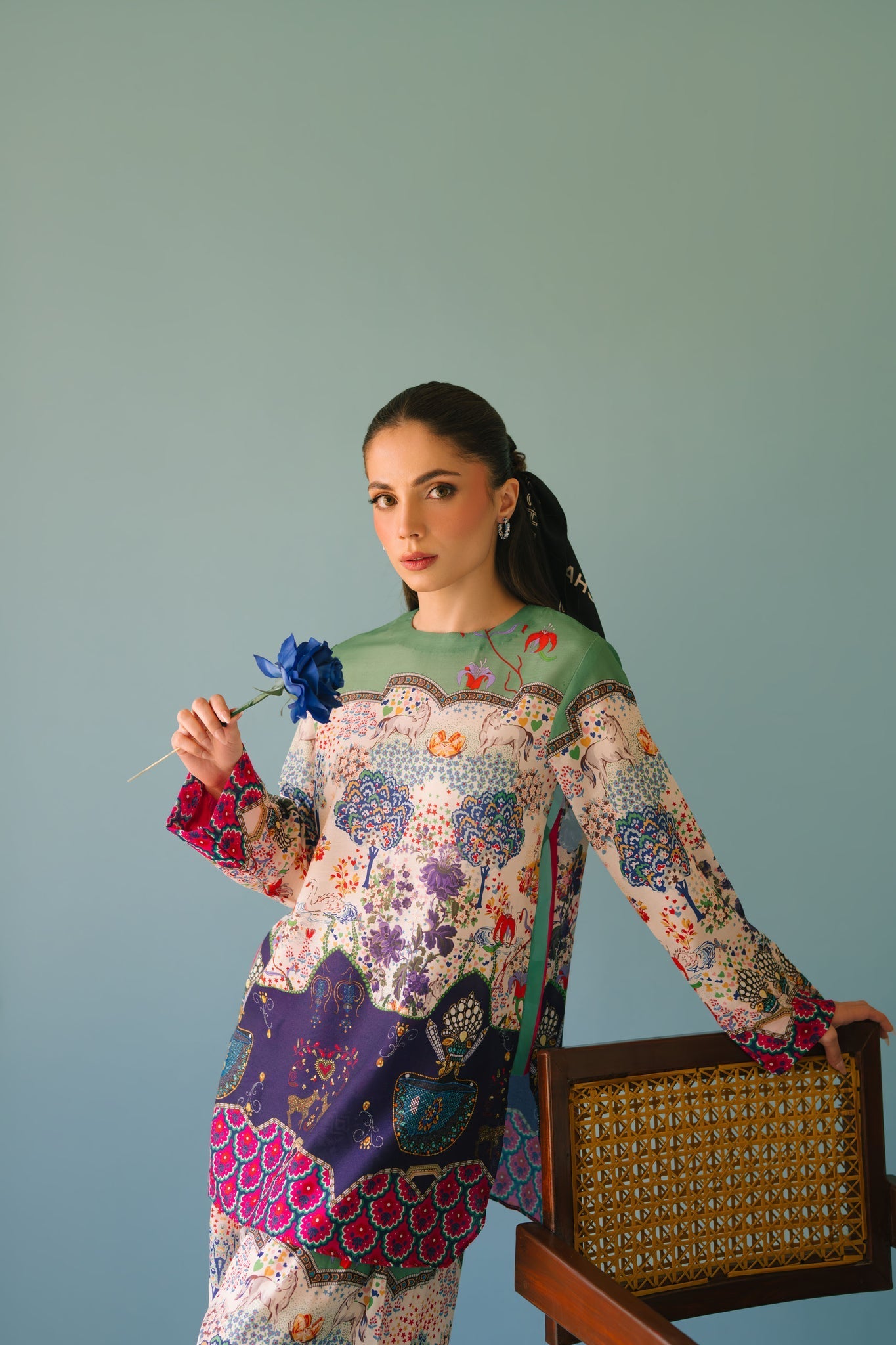 Sammy K | Lawn Pret 25 | Hanging Garden