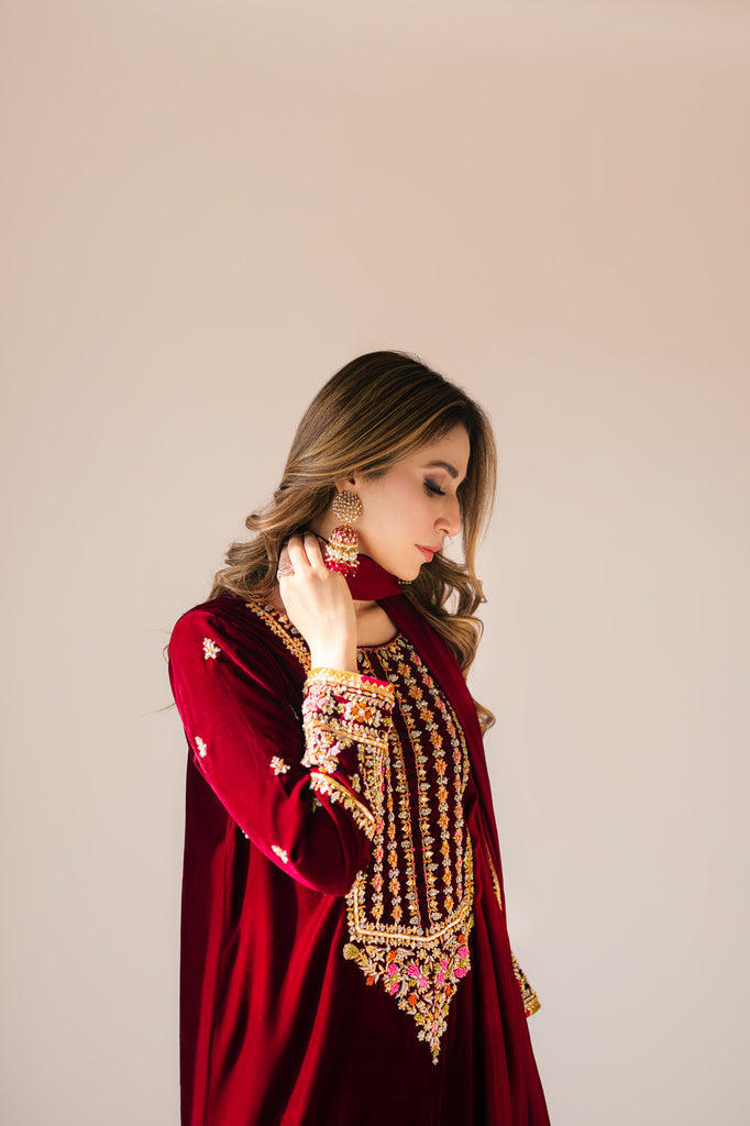 Sammy K | Velvet Festive Edit | Maroon Maxi velvet Outfit
