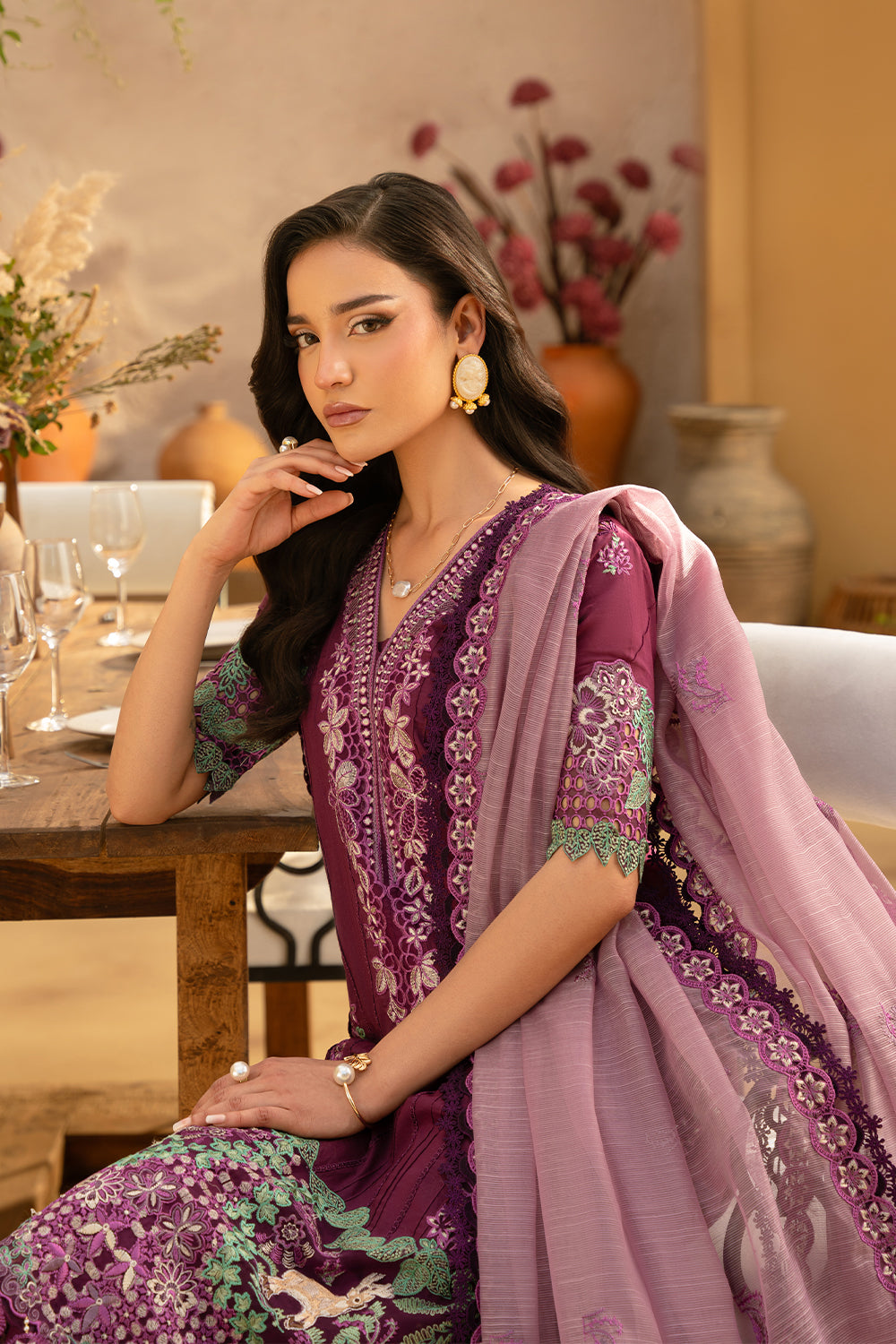 Saira Rizwan | Luxury Lawn 25 | VALERIE-SRL25-11