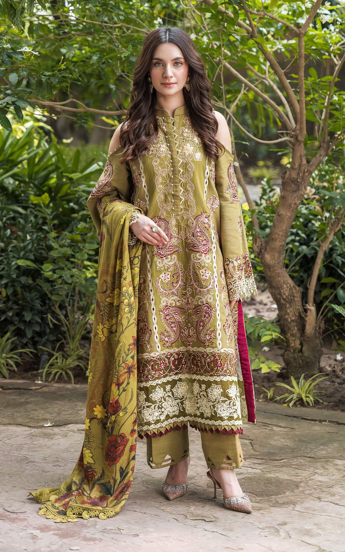 Asifa and Nabeel | Luxury Winter 24 | NOA WL-04 - Official Asifa and Nabeel - Agha Fabrics UK