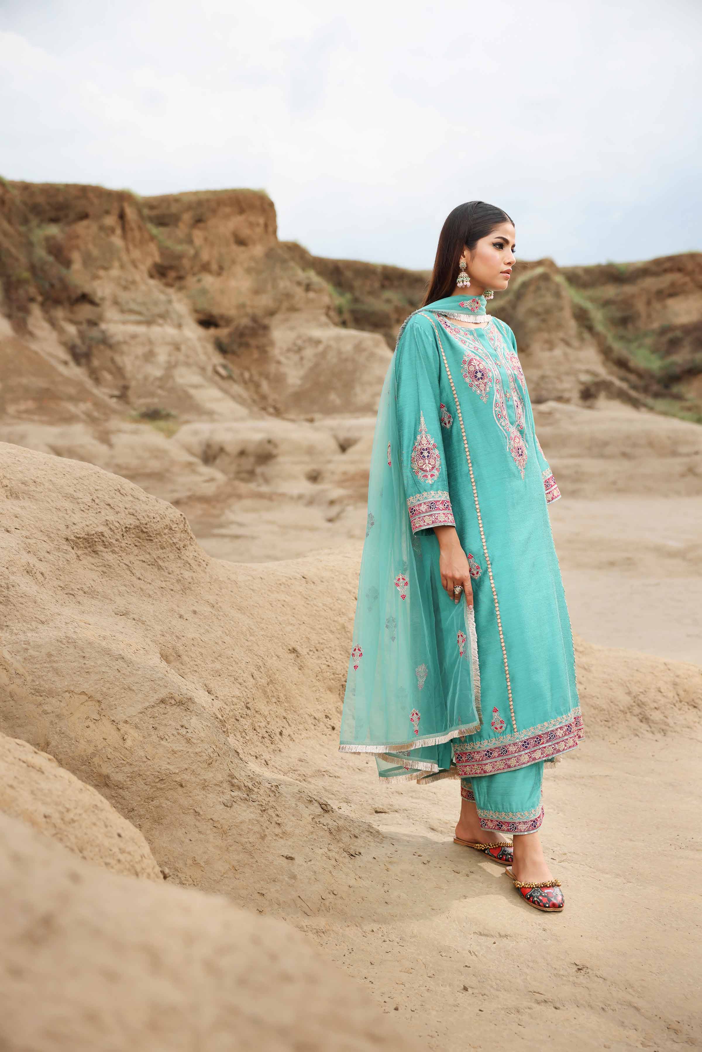 Nishat Linen | Luxury Collection 2024 | KFW24-69