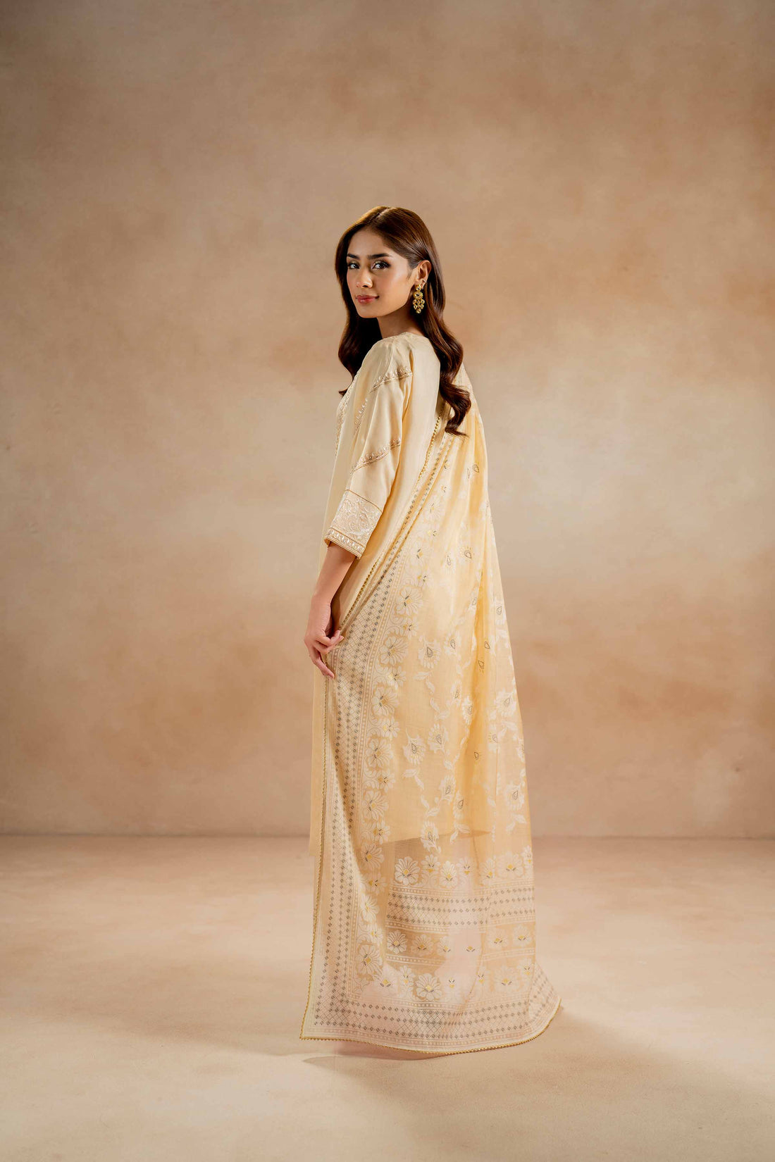 Nishat Linen | Luxury Collection 2024 | 42419107