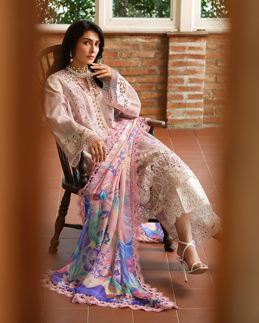 Mushq | Amoi Luxury Lawn | Opulent Whisper