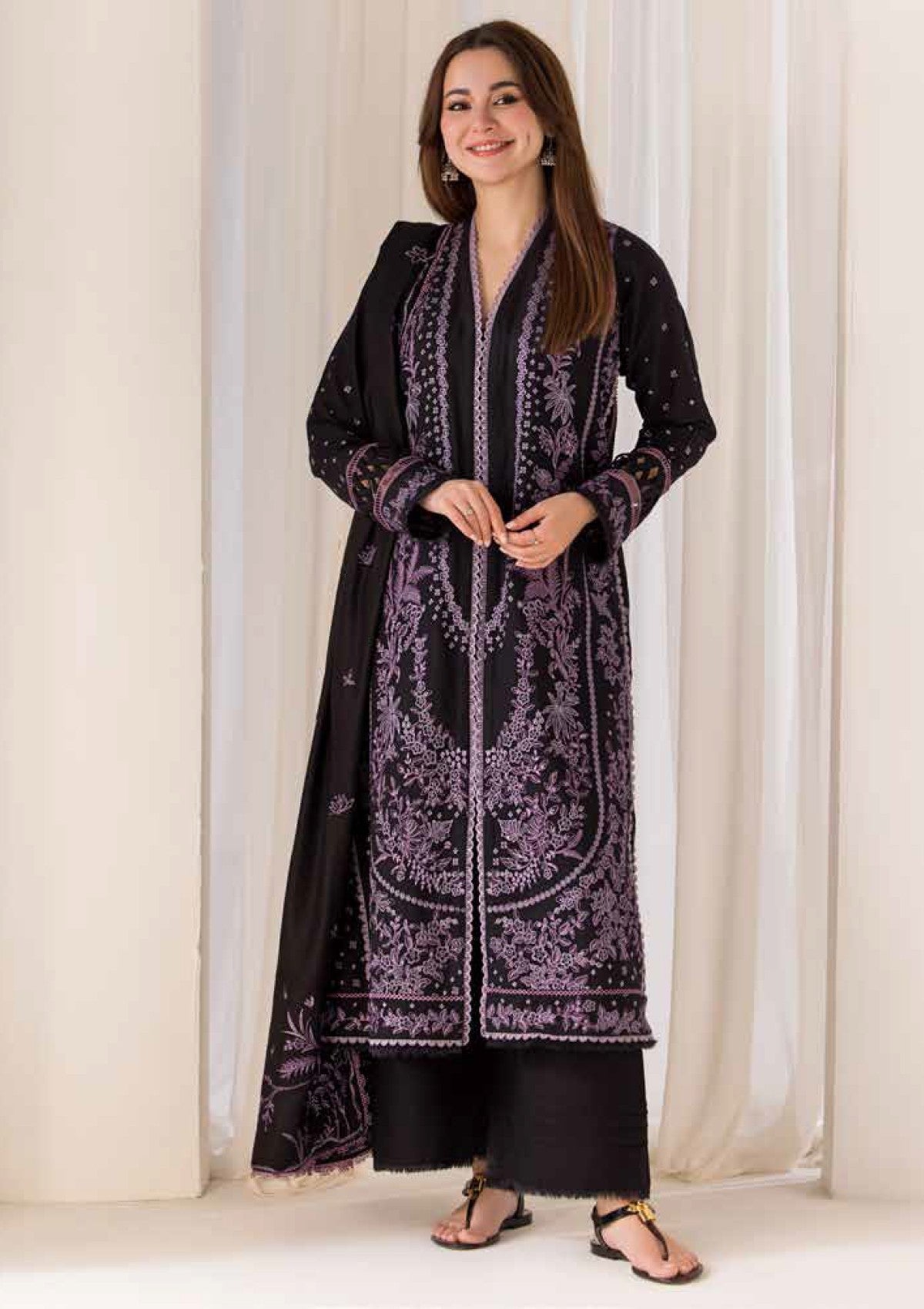 Winter Collection - Sobia Nazir - Winter Shawl - D#06B - Official Sobia Nazir - Agha Fabrics UK