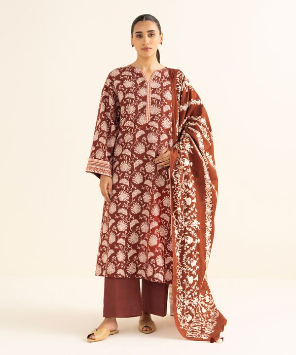 Sapphire | Fall Winter 25 | 3 Piece - Printed Lawn Suit PDY25V813SOU