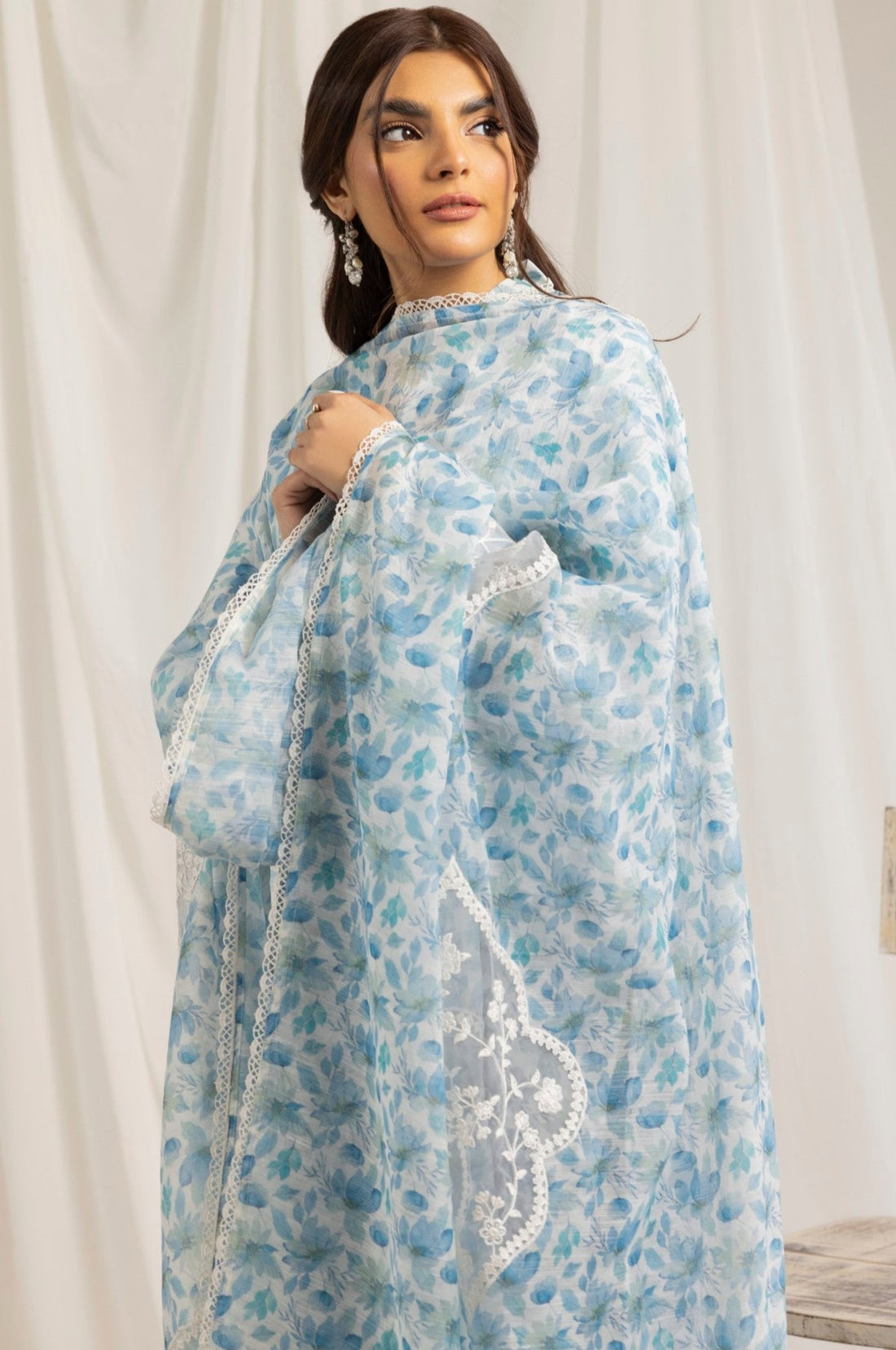 Mohagni | Tulips 24 | PLS-121