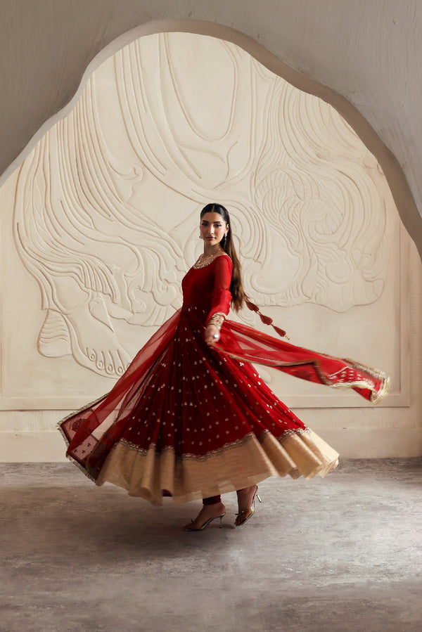 Vanya | Revuse Wedding Formals | RV-01