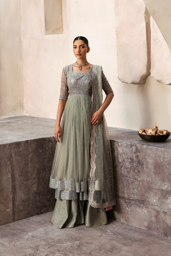 Vanya | Revuse Wedding Formals | RV-04
