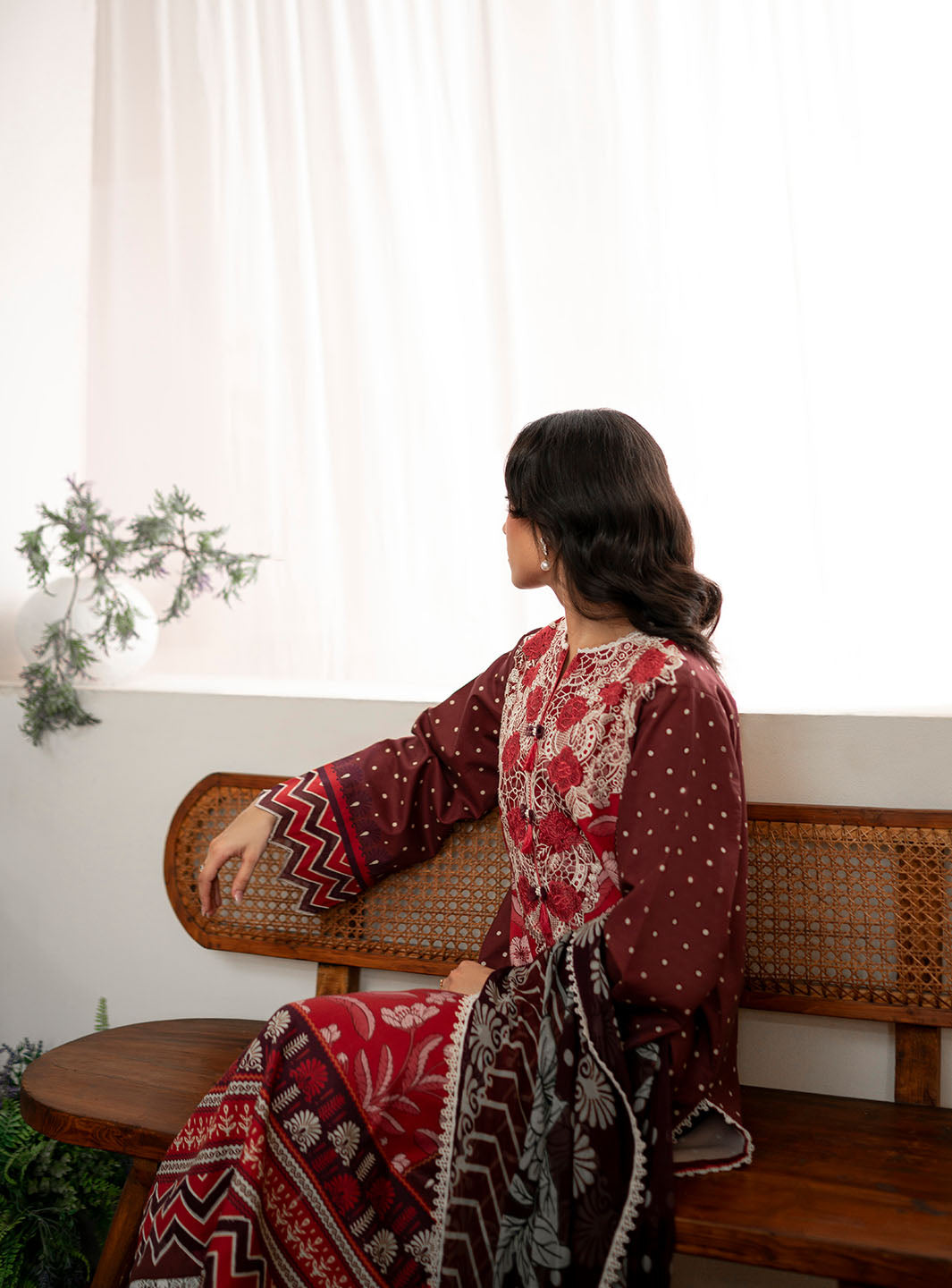 Roheenaz | Selene Fall 24 | Nova