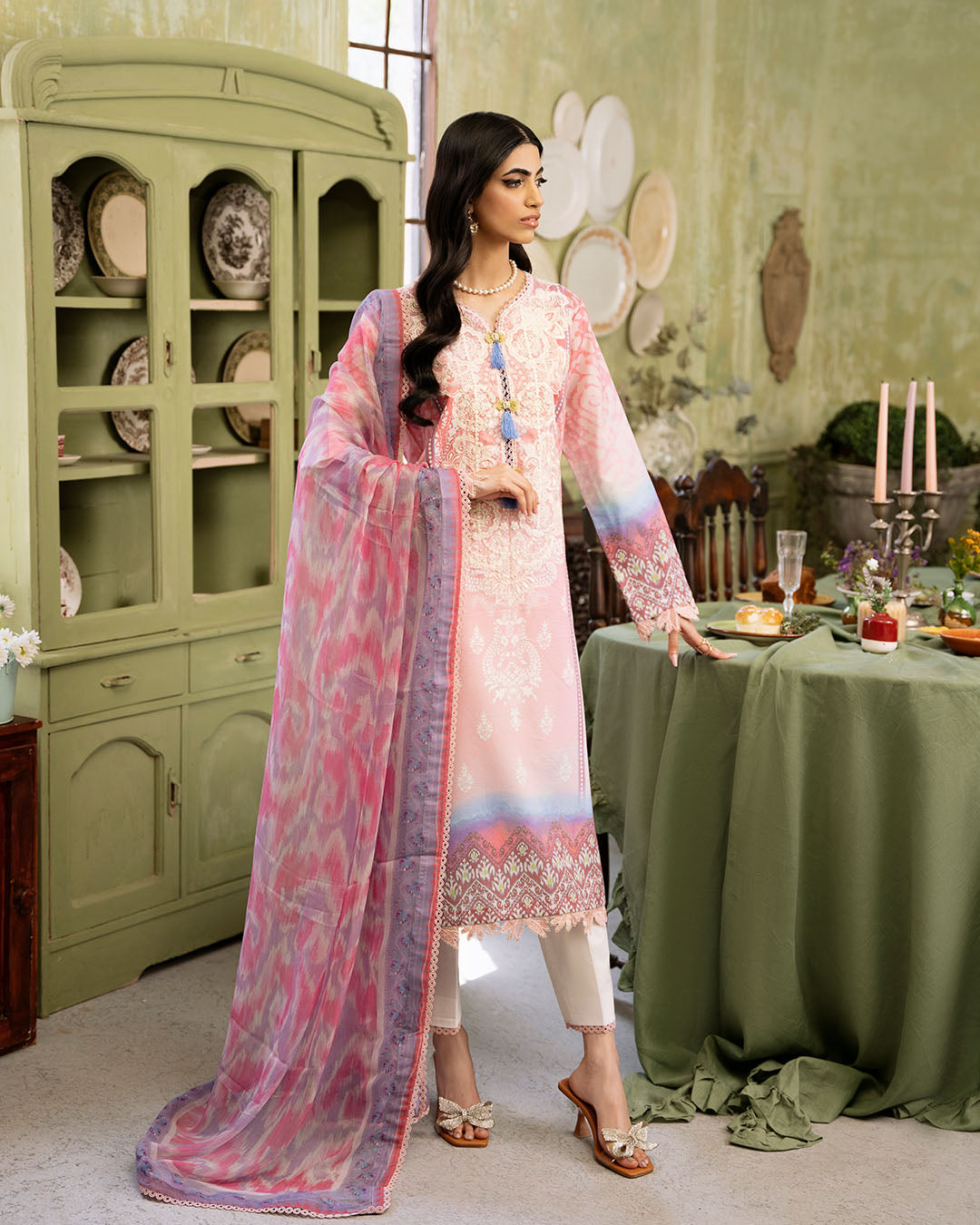 Roheenaz | Flora Printed Lawn | Amara