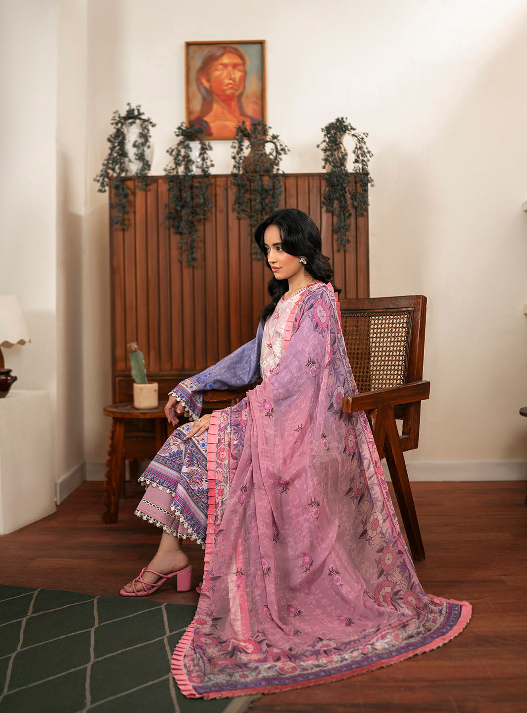 Roheenaz | Selene Fall 24 | Sofia